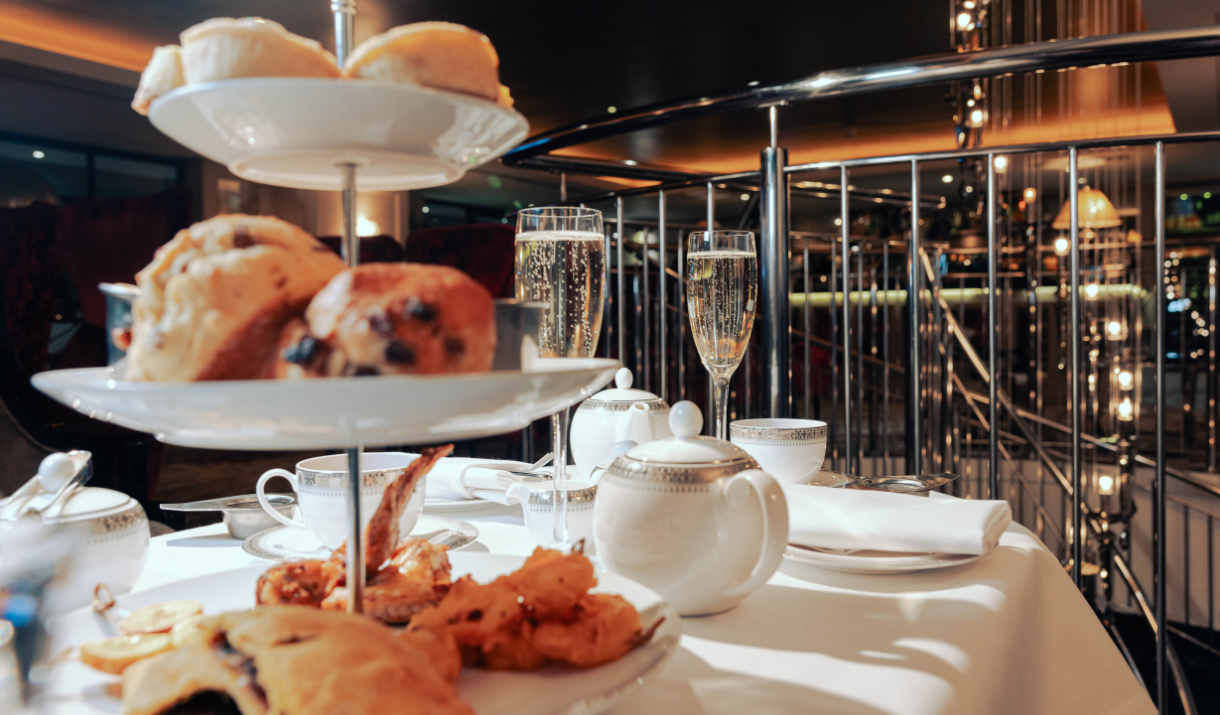 Afternoon Tea at DoubleTree by Hilton London Greenwich